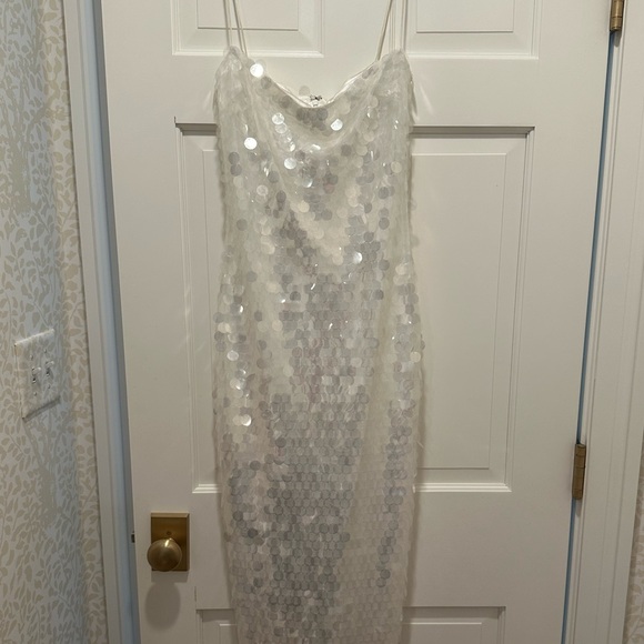 The New Arrivals Phoenix Dress in Candlelight - Picture 2 of 8